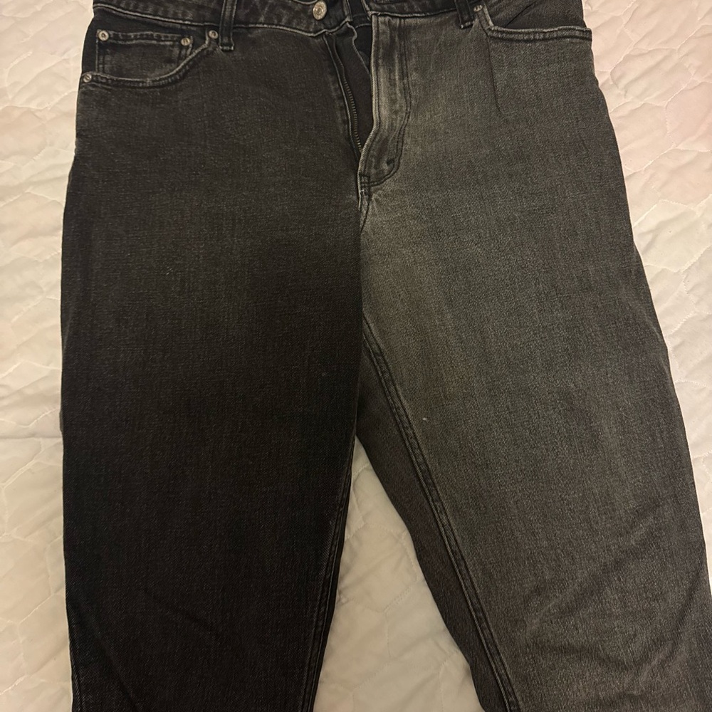 Abercrombie & Fitch Dark Wash Curve Love Jeans - Picture 2 of 3